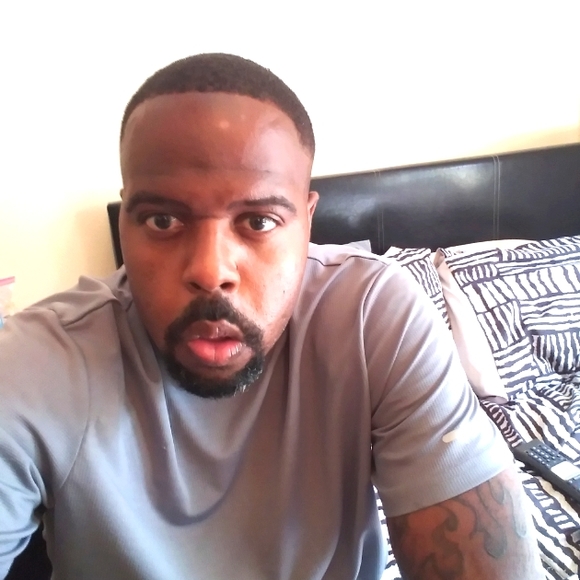 Calvin Class - Picture 3 of 3